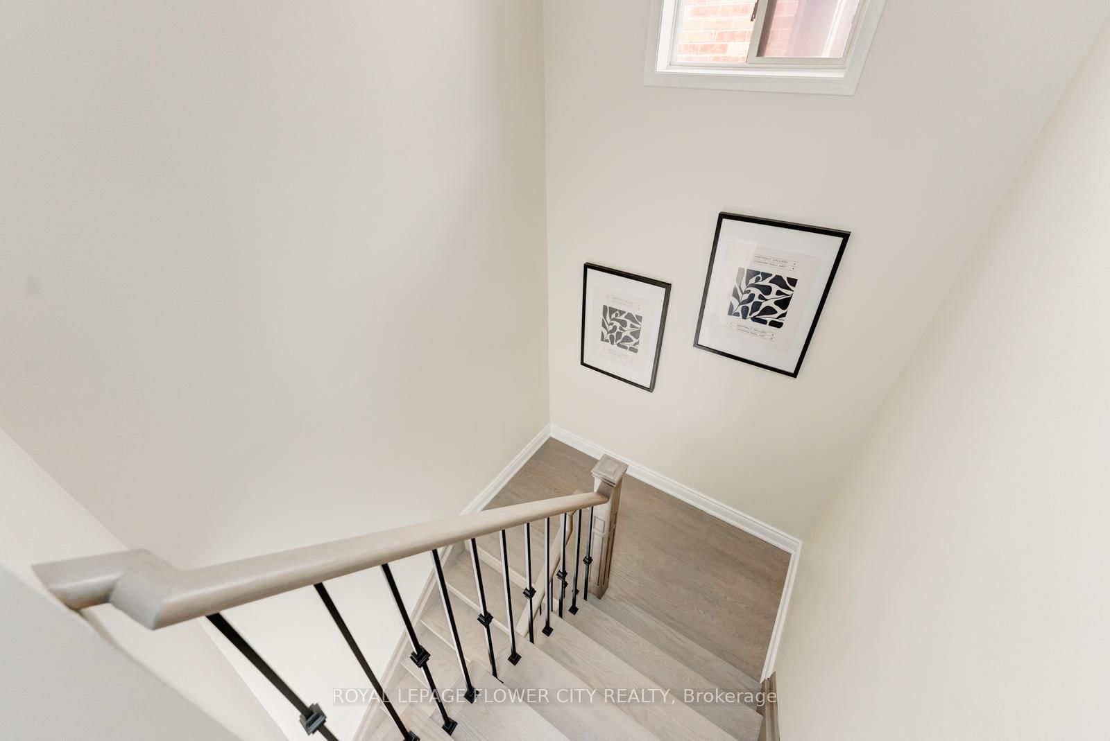 7 Penbridge Circ, Brampton — 24