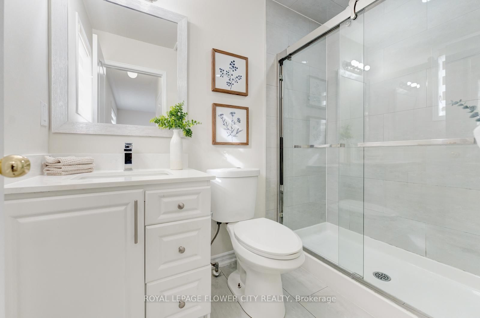 7 Penbridge Circ, Brampton — 31