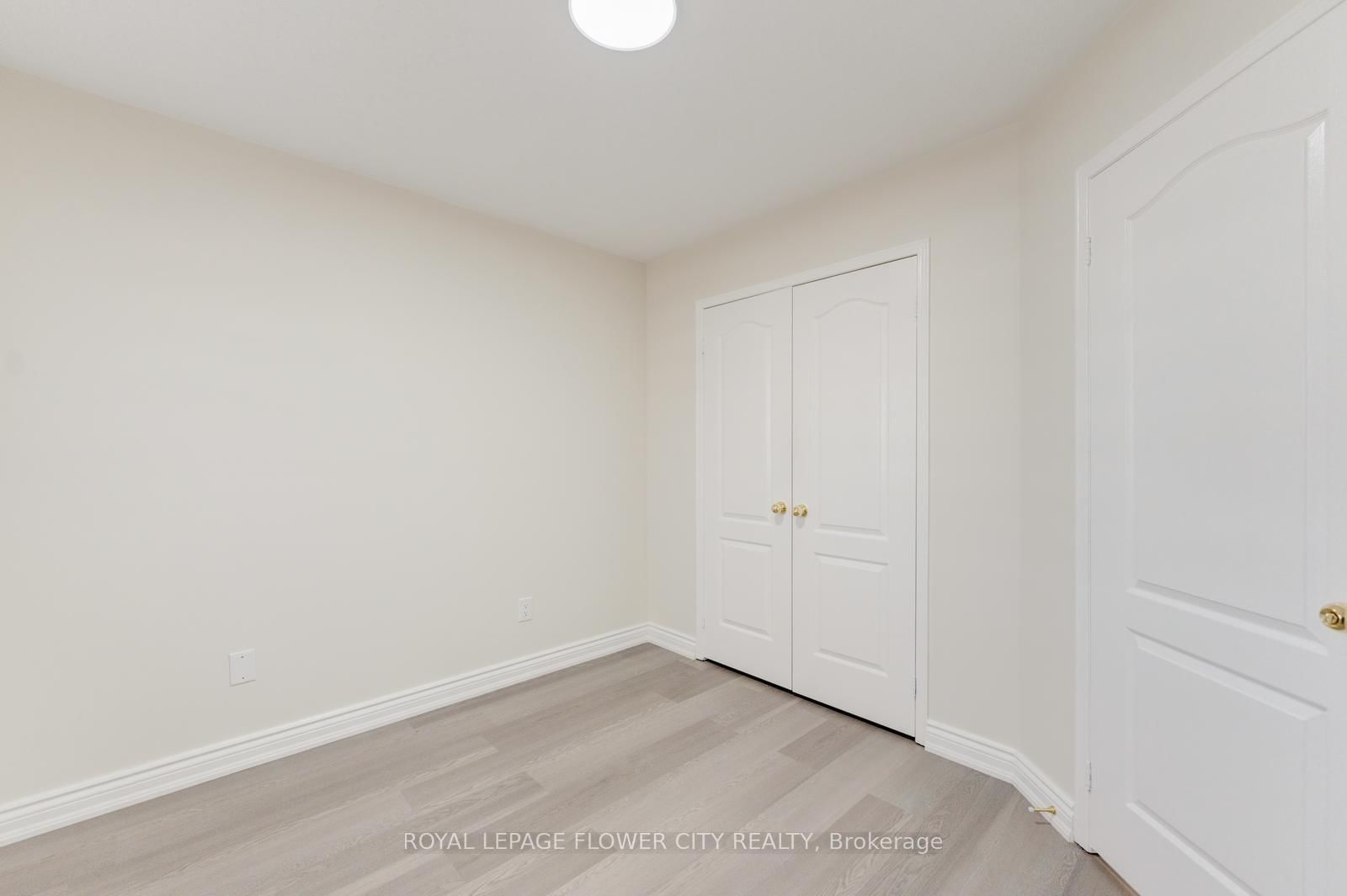 7 Penbridge Circ, Brampton — 34