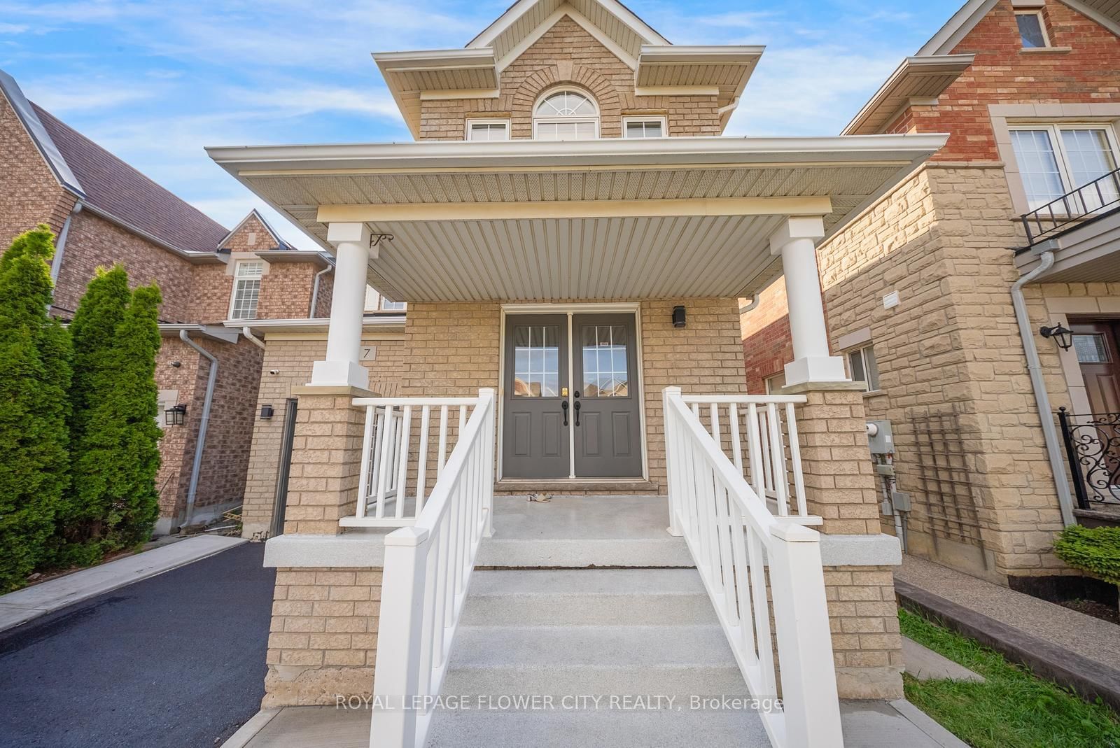 7 Penbridge Circ, Brampton — 4