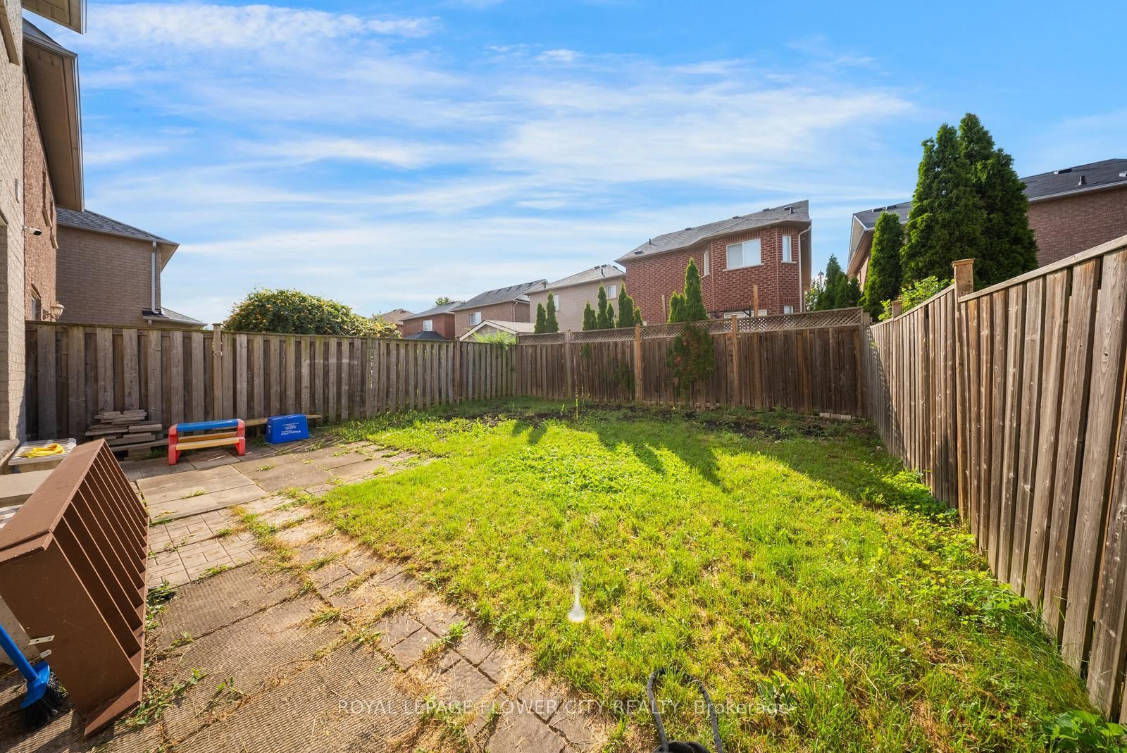 7 Penbridge Circ, Brampton — 48