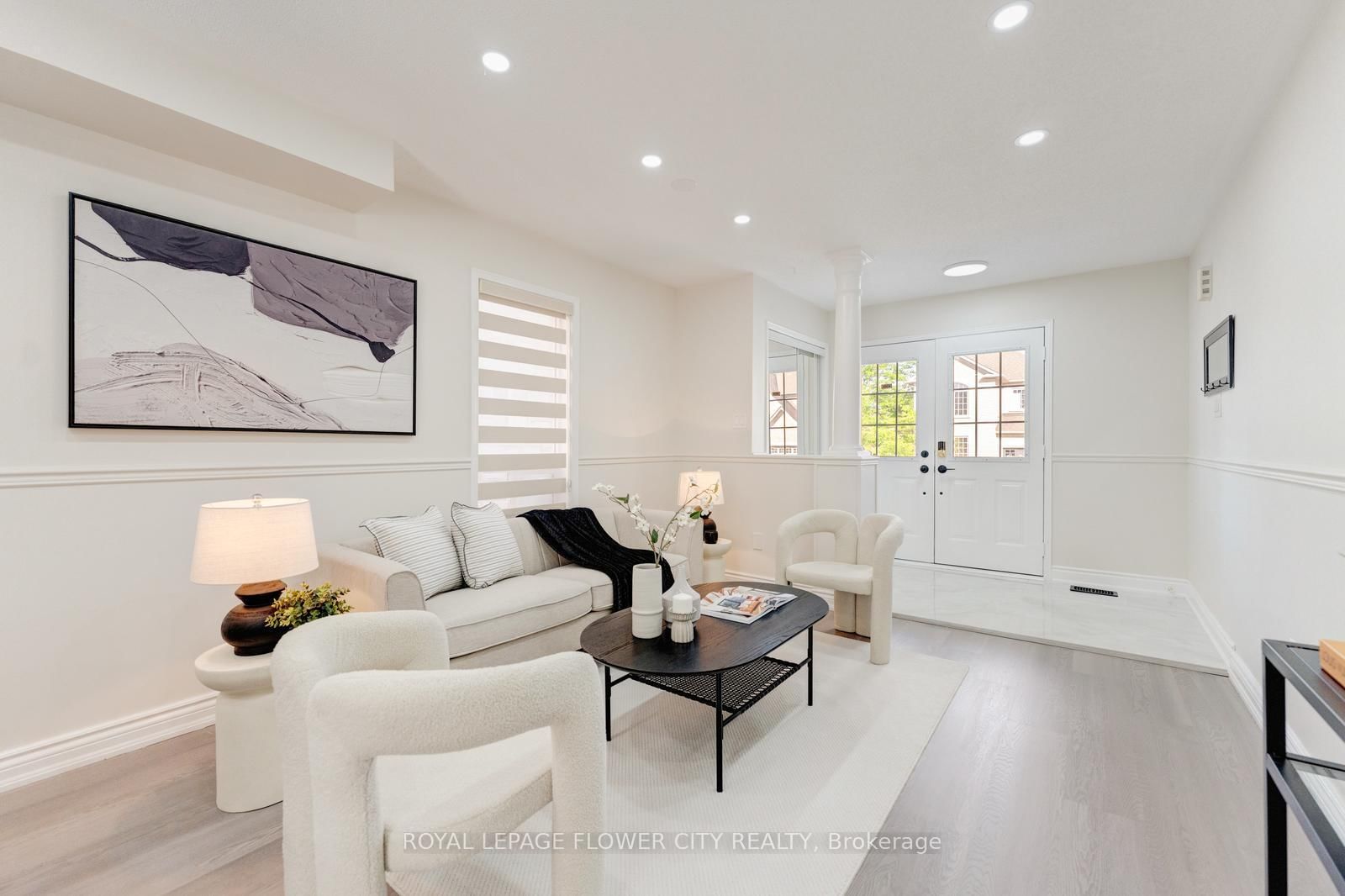 7 Penbridge Circ, Brampton — 8
