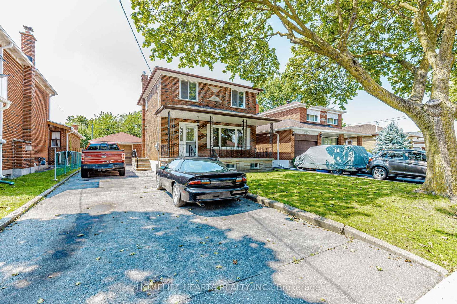 6 Dittmer Cres, Toronto — 3