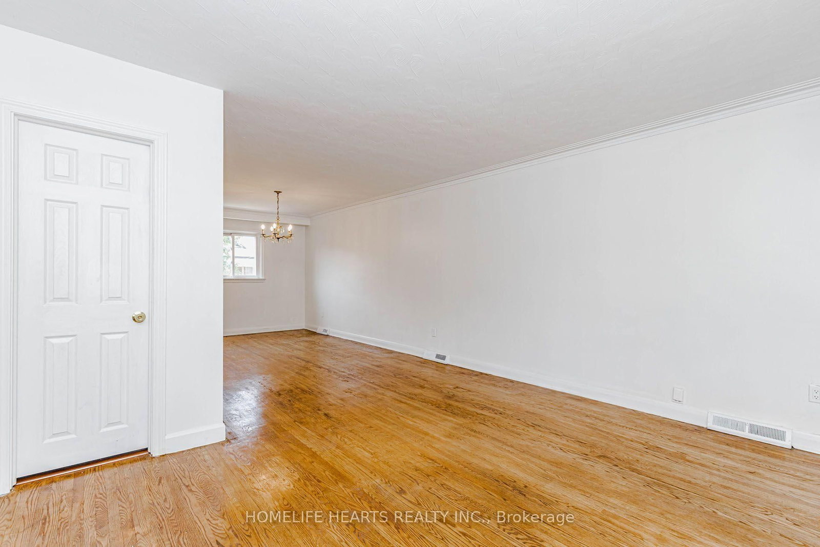 6 Dittmer Cres, Toronto — 9