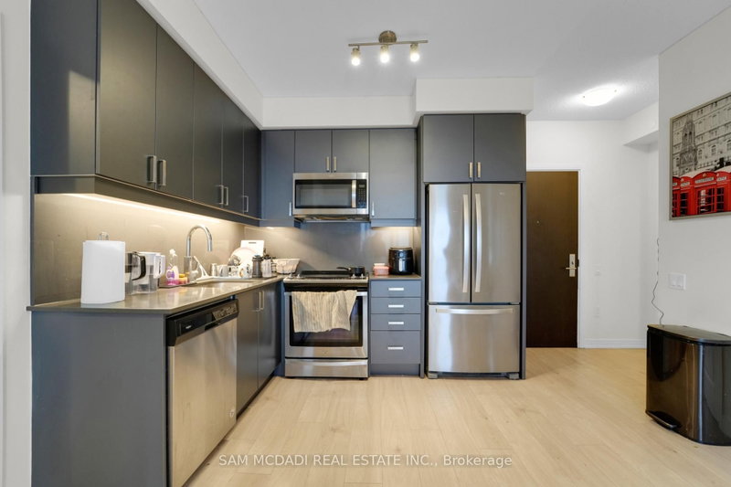 1722 - 8 Nahani Way - Photo 2