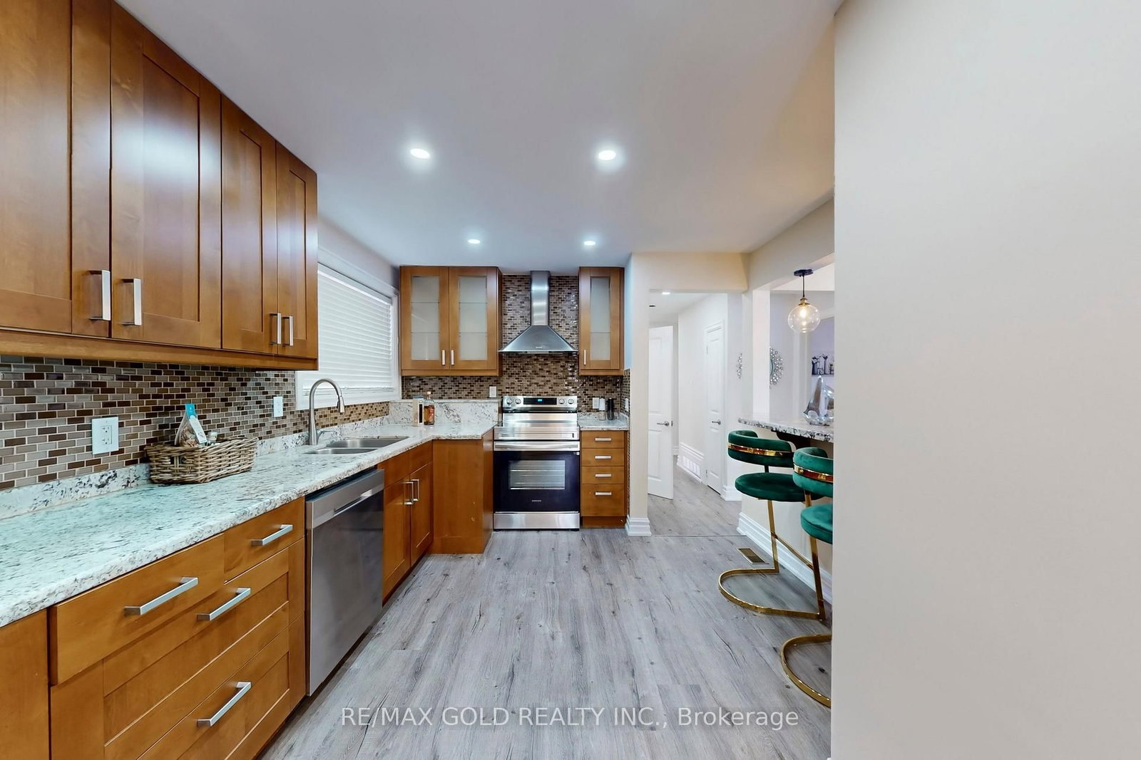 189 Kingsview Blvd, Toronto — 15