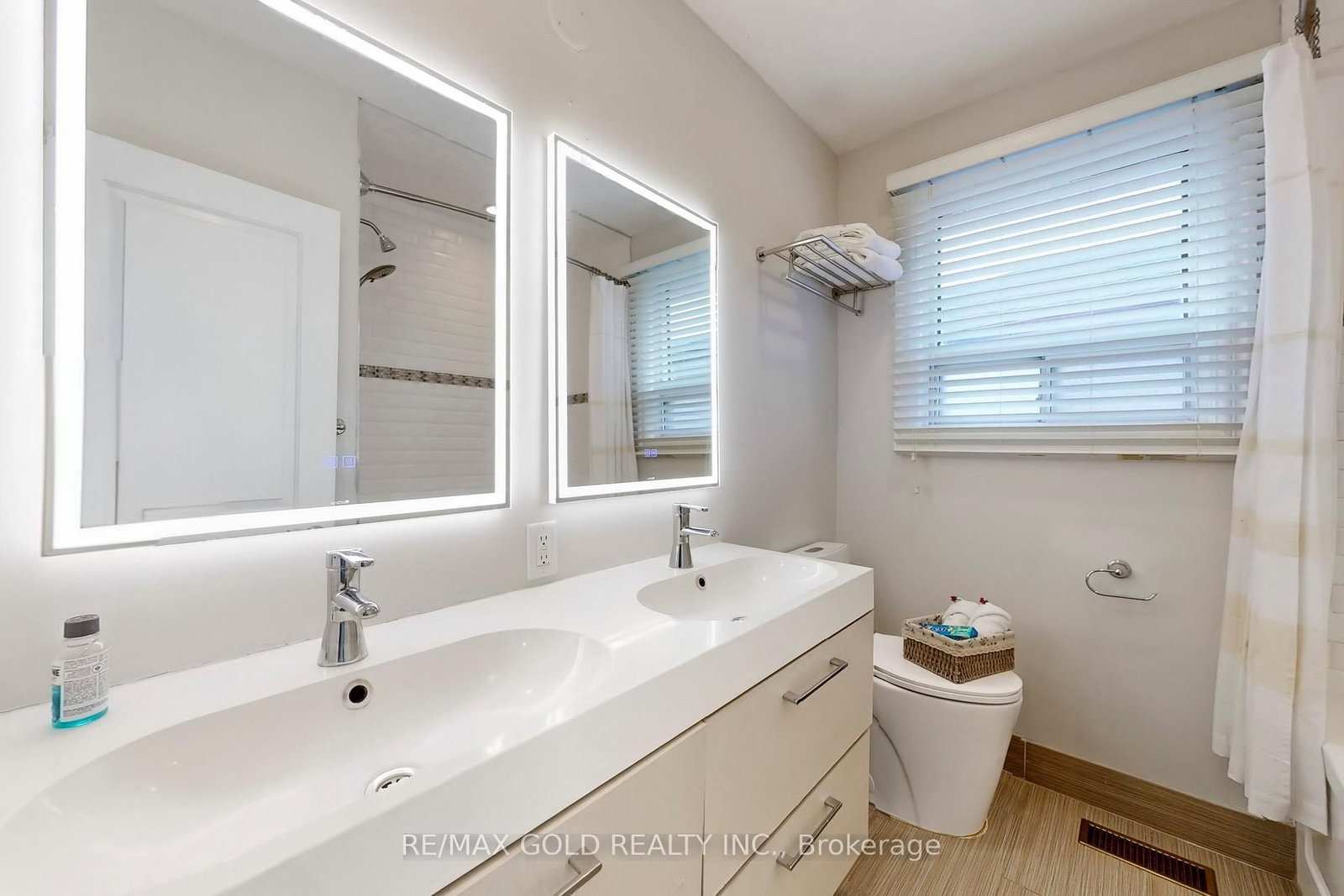 189 Kingsview Blvd, Toronto — 31
