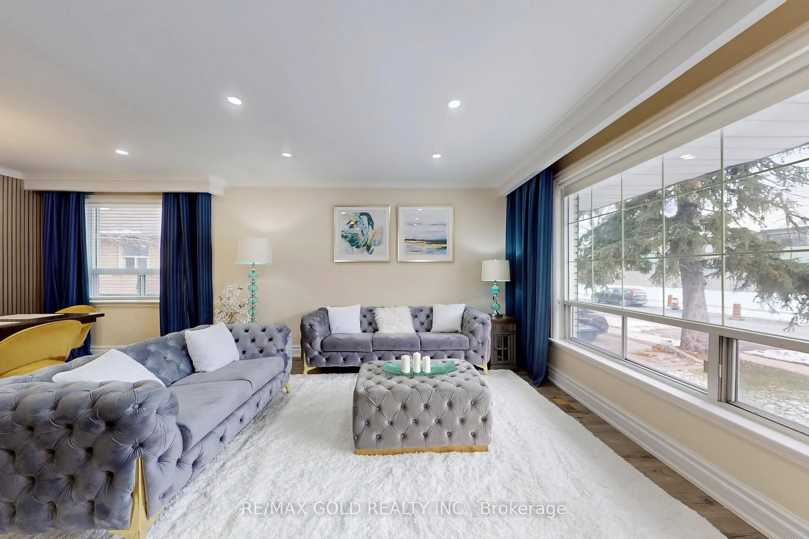 189 Kingsview Blvd, Toronto — 4
