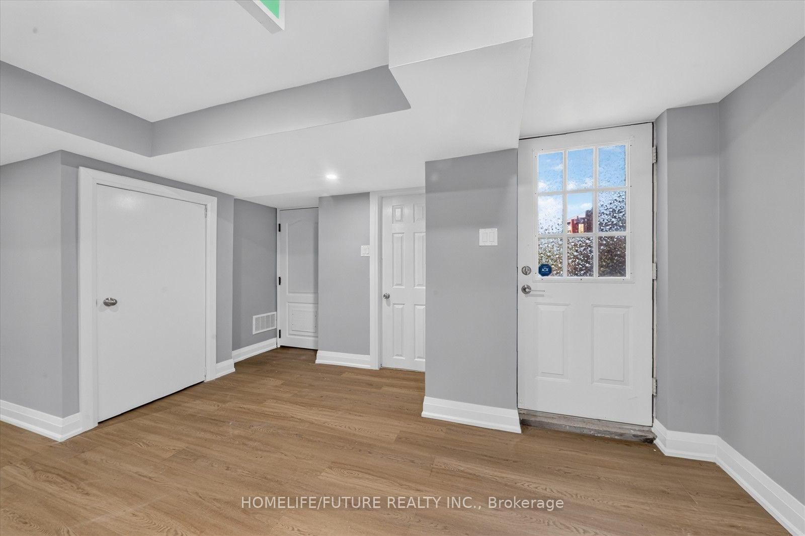40 Tobosa Tr, Brampton — 35