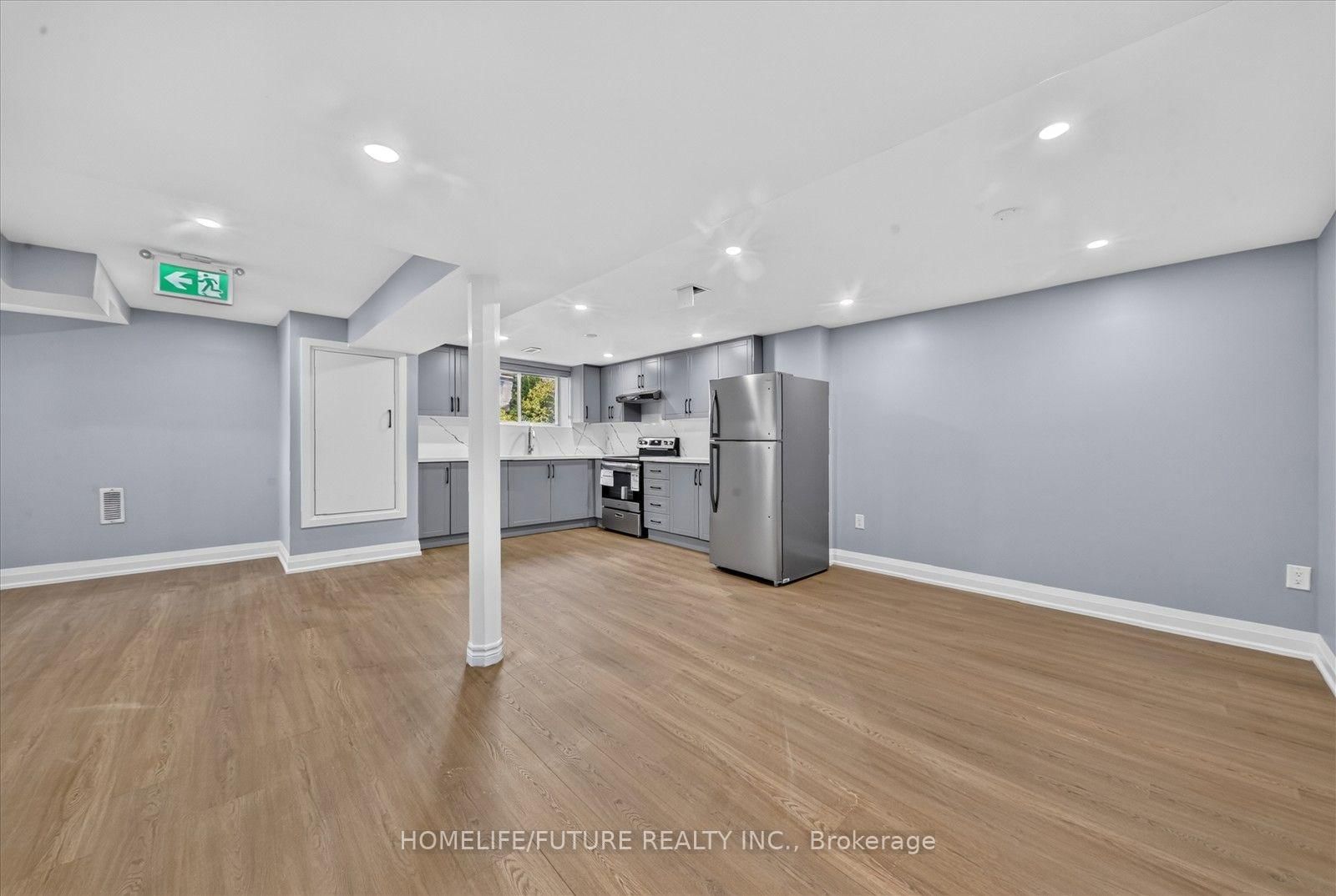 40 Tobosa Tr, Brampton — 37