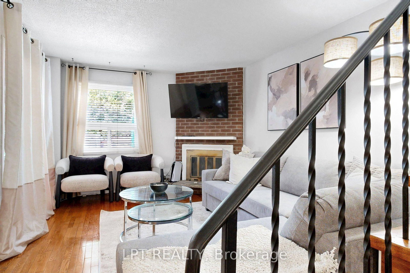 38 Pickard Lane, Brampton — 20