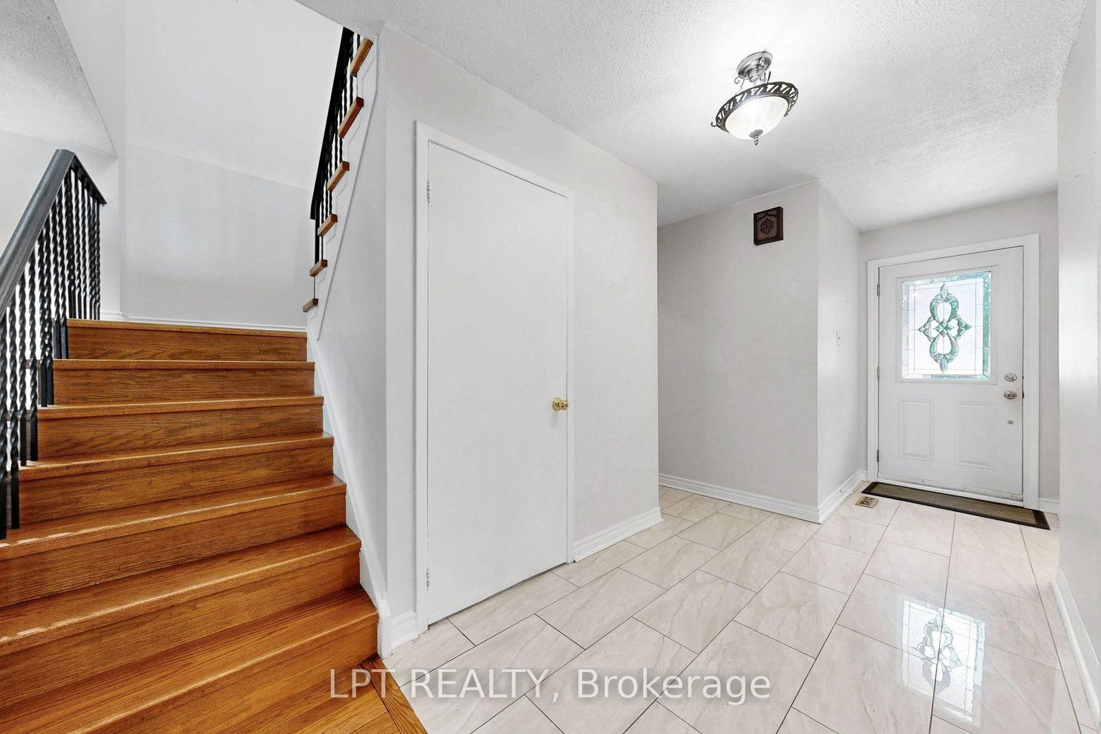 38 Pickard Lane, Brampton — 22