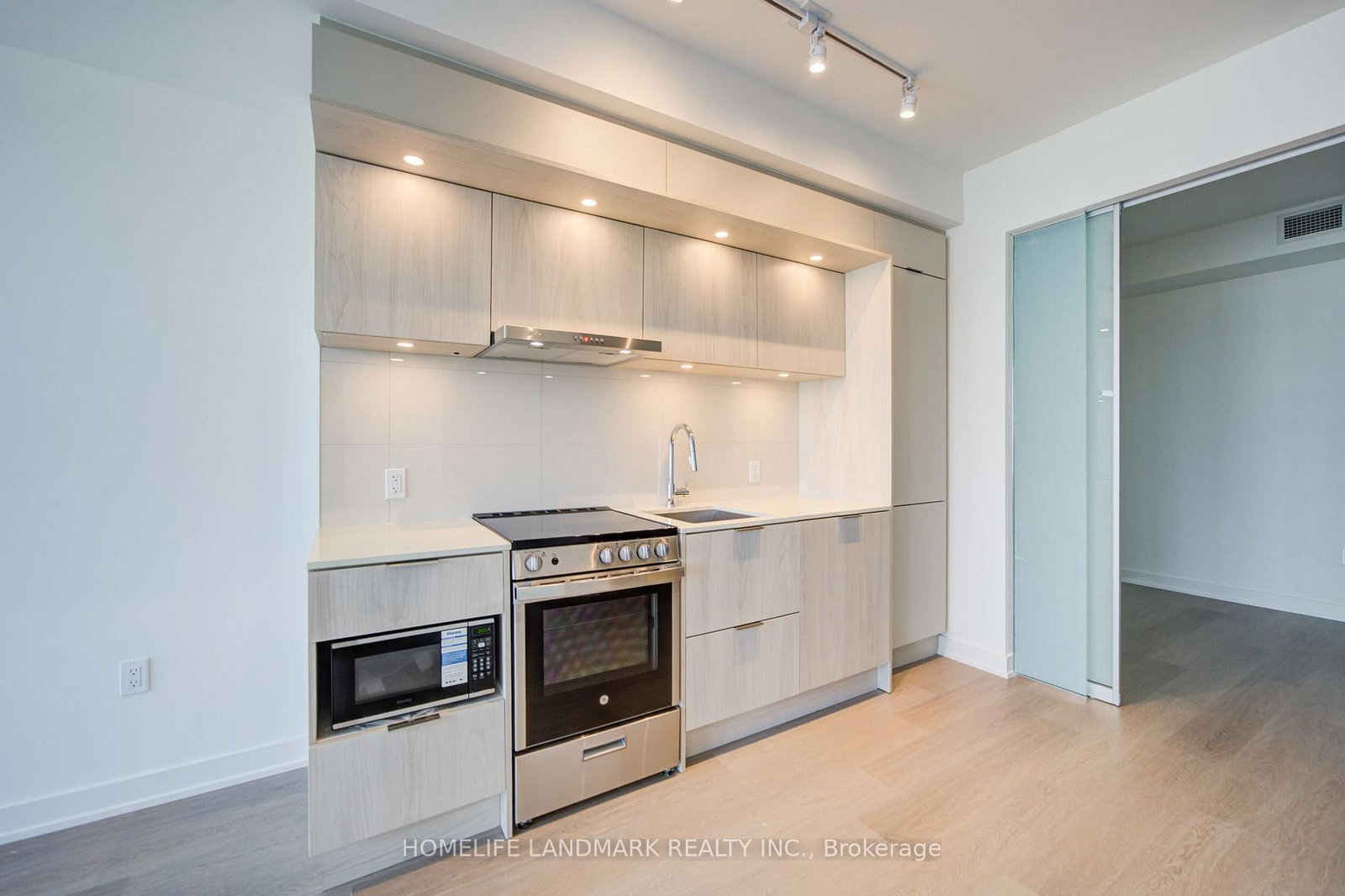 1705-448 Burnhamthorpe Rd, Mississauga — 9