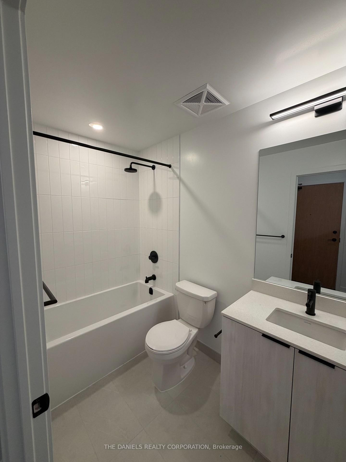 2507-2495 Eglinton Ave, Mississauga — 13