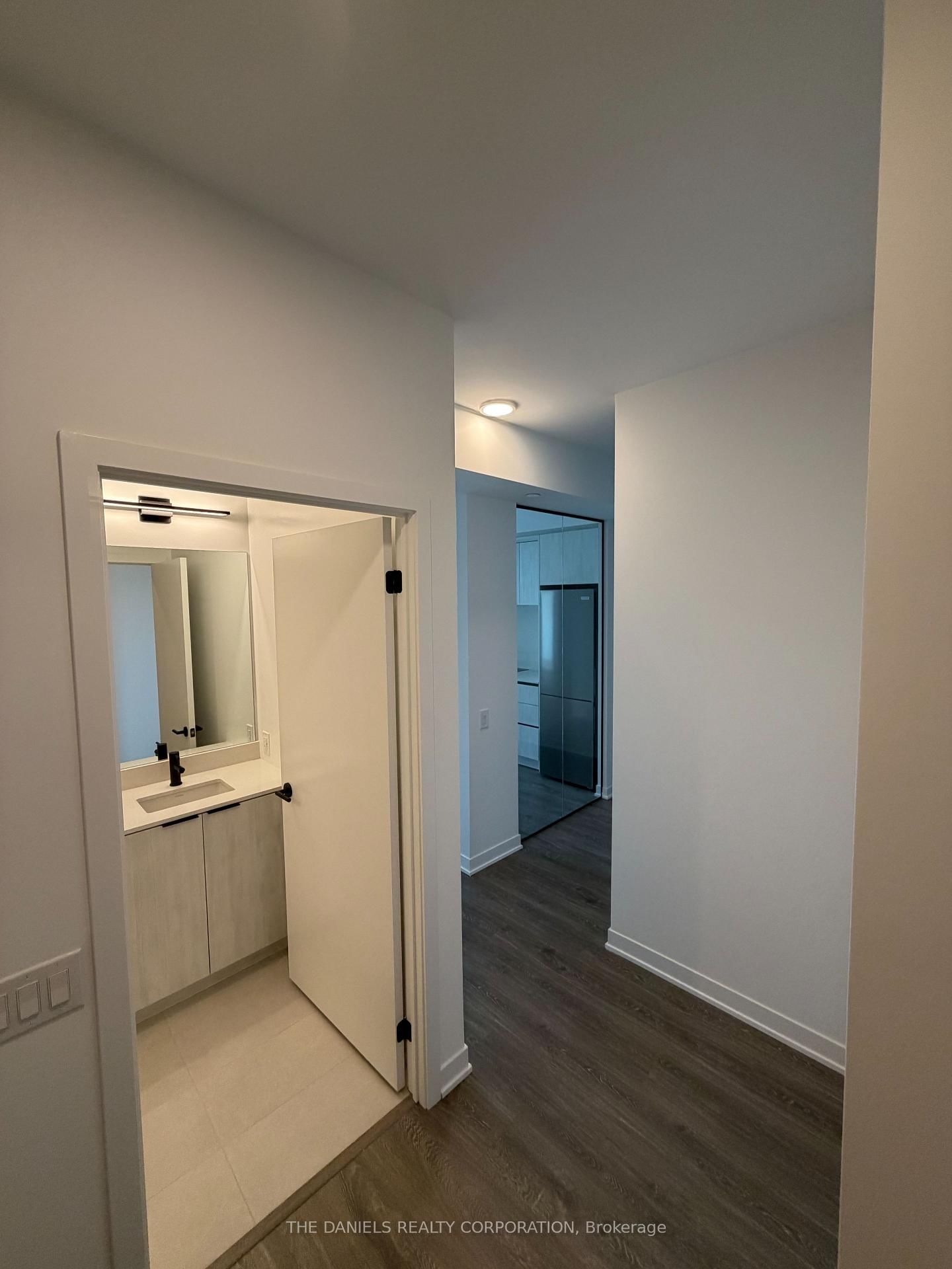 2507-2495 Eglinton Ave, Mississauga — 15