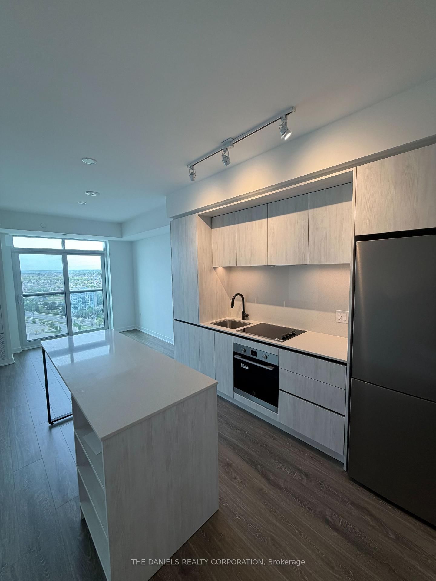 2507-2495 Eglinton Ave, Mississauga — 21