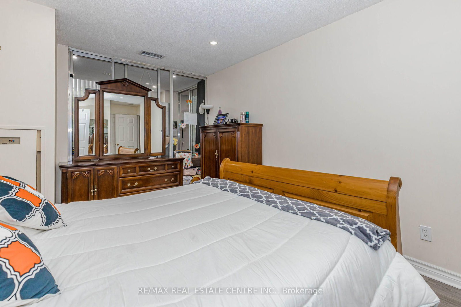 104-310 Mill St, Brampton — 15
