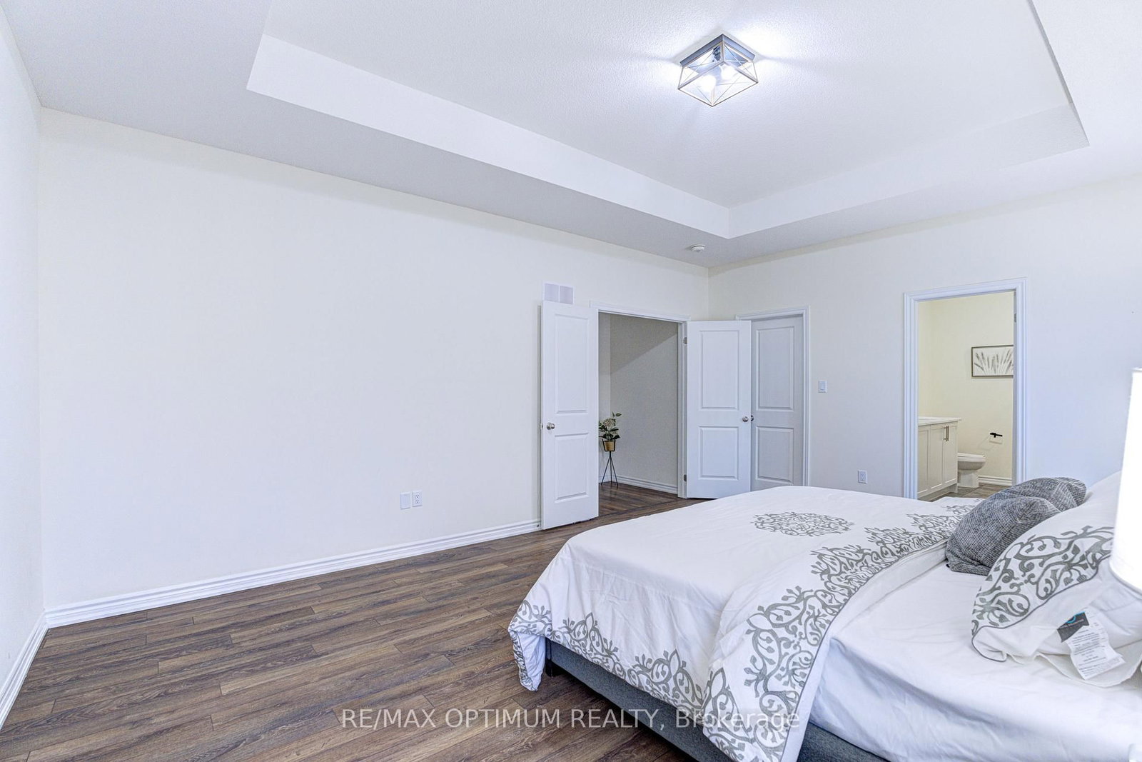 46 Eastman Dr, Brampton — 21
