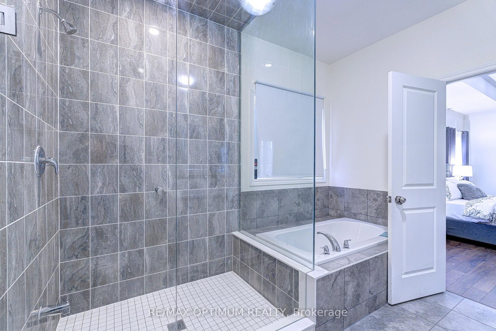 46 Eastman Dr, Brampton — 24