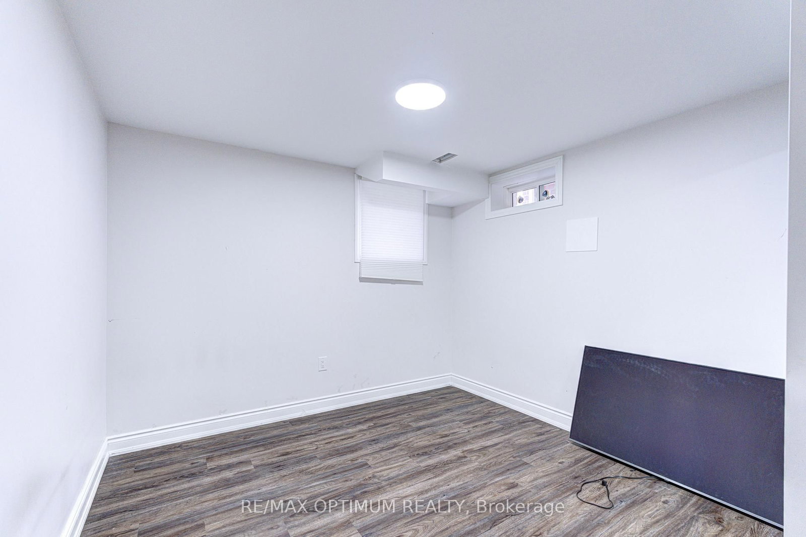 46 Eastman Dr, Brampton — 41