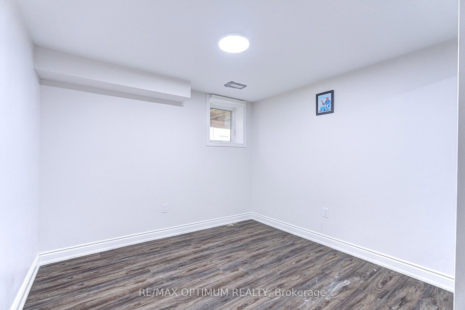 46 Eastman Dr, Brampton — 43