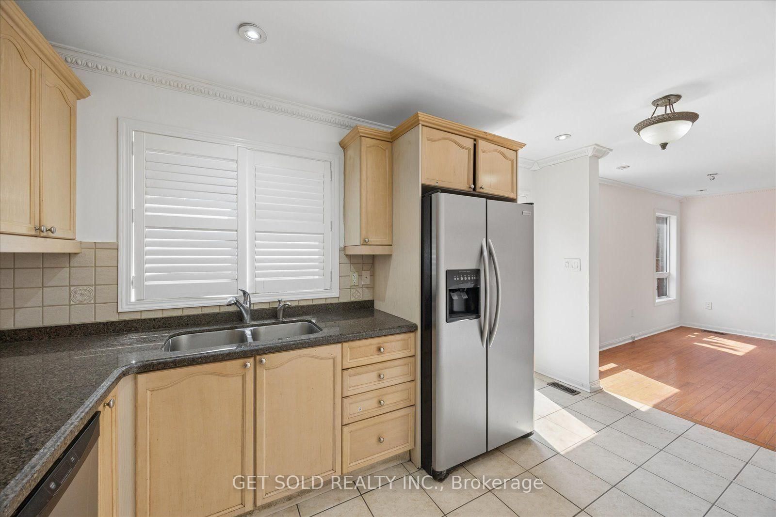 9 Raccoon St, Brampton — 16