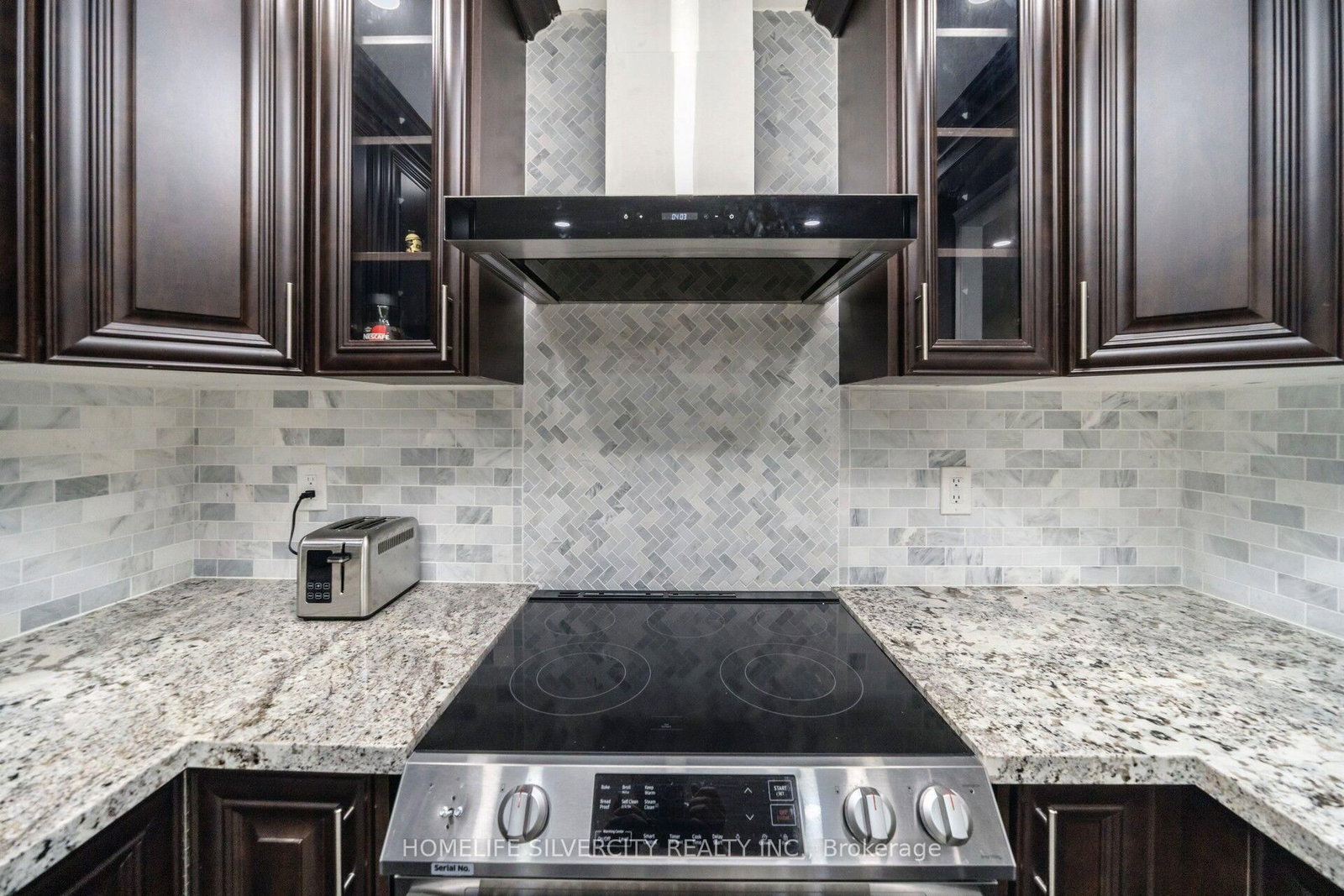 3 Hapsbury Sq, Brampton — 15