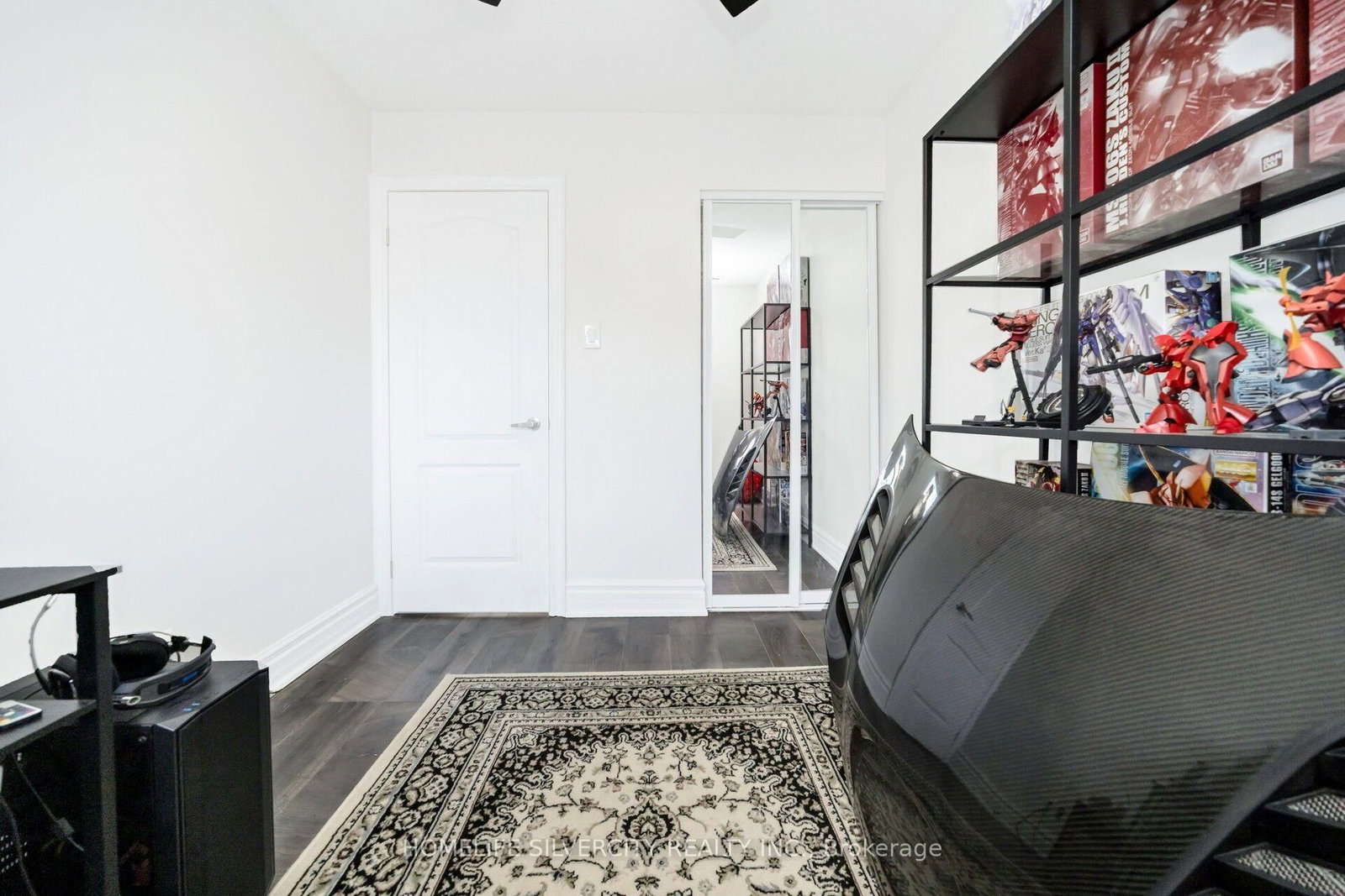 3 Hapsbury Sq, Brampton — 21