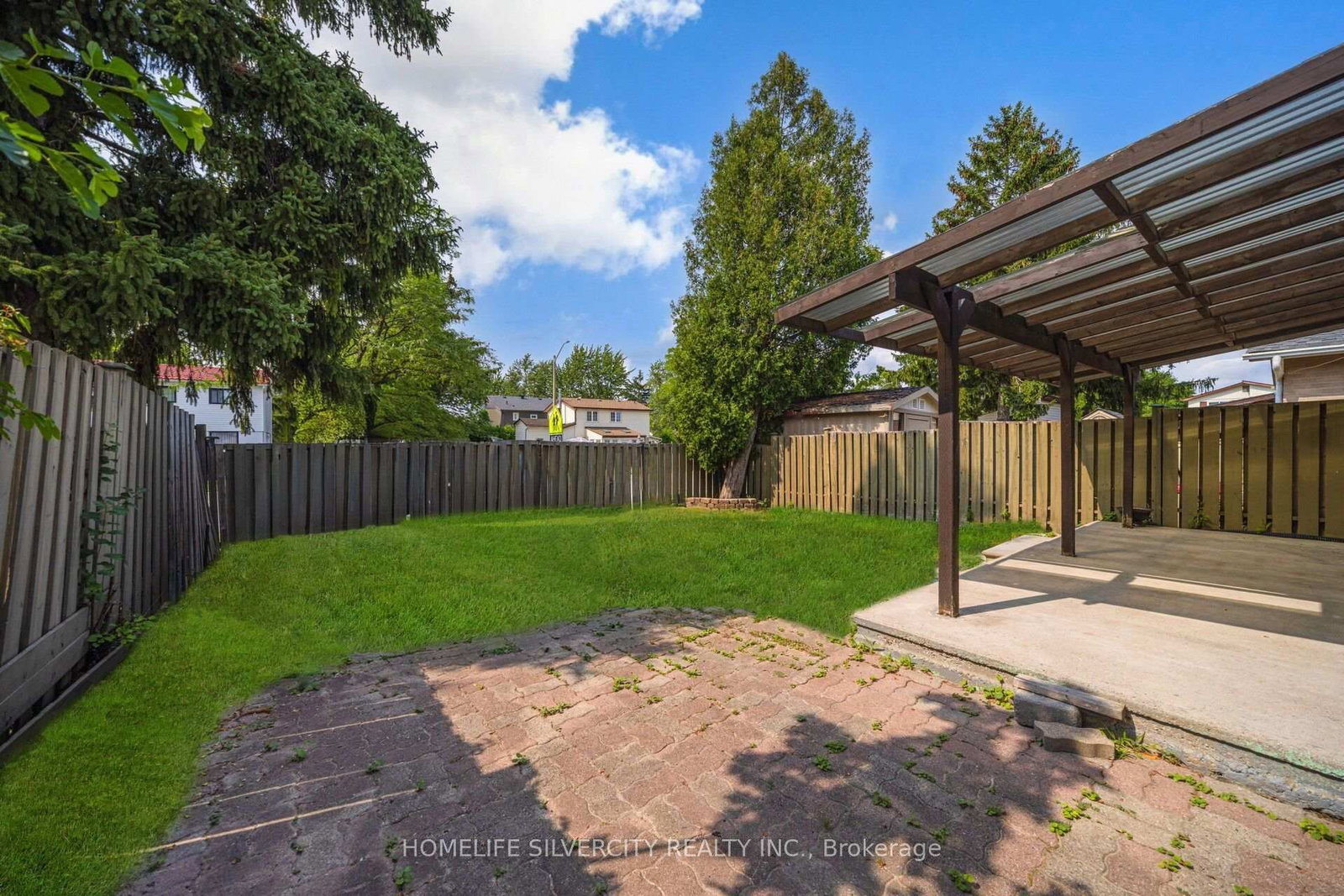 3 Hapsbury Sq, Brampton — 41
