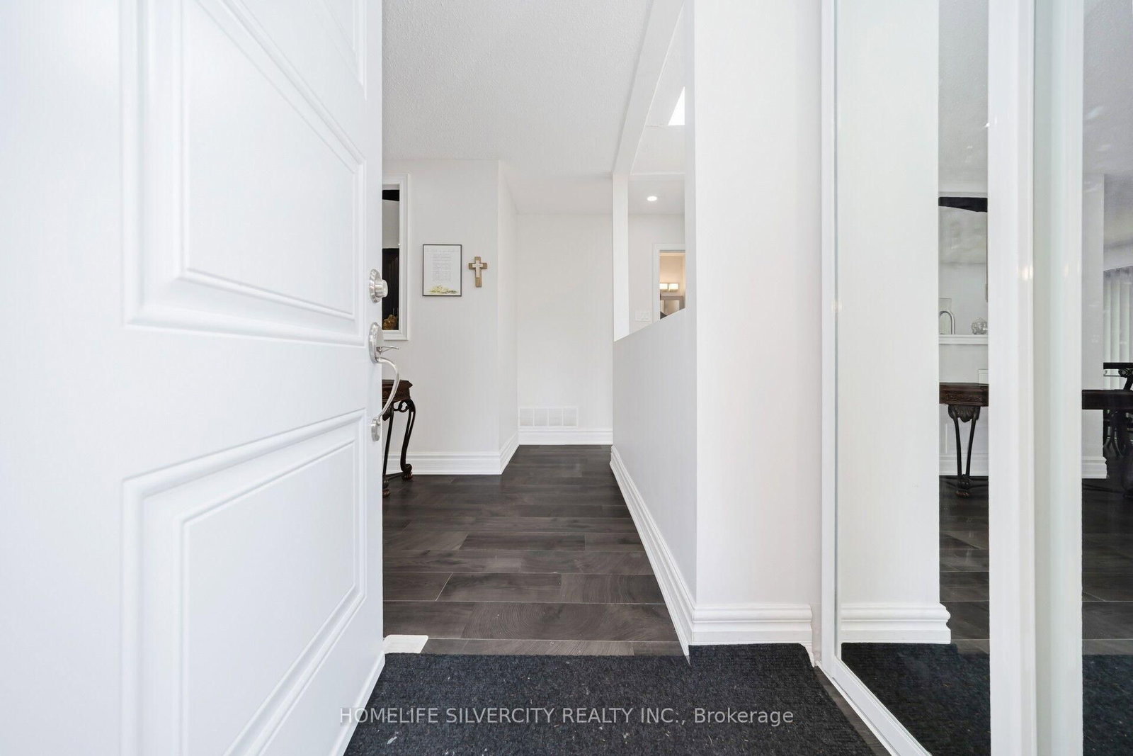 3 Hapsbury Sq, Brampton — 6