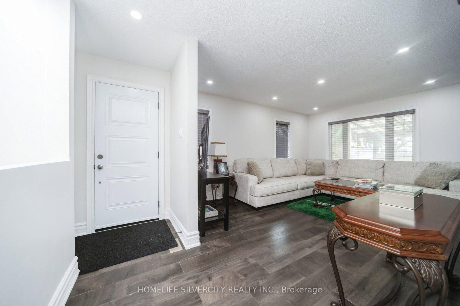 3 Hapsbury Sq, Brampton — 7