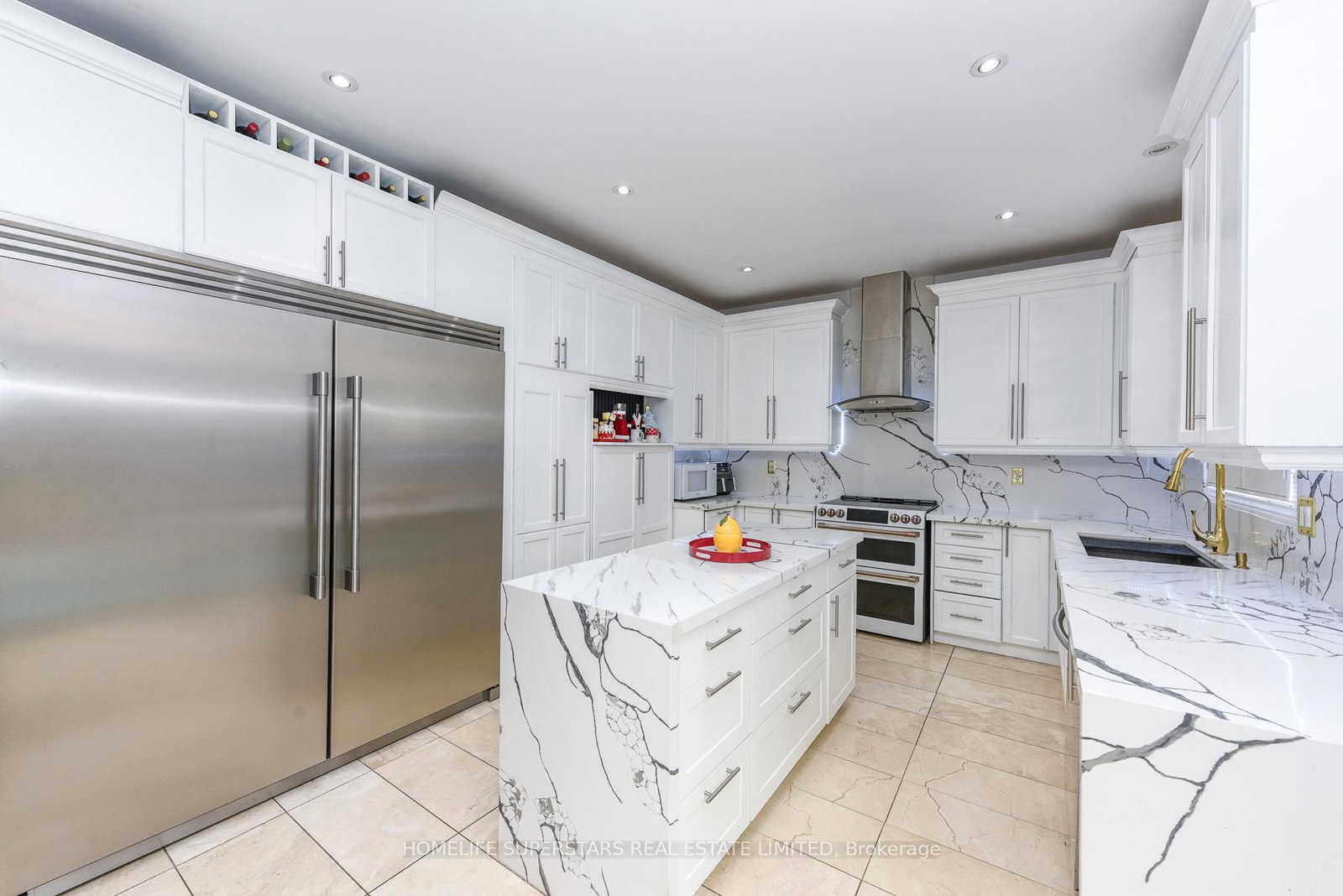 36 Lucky Lane, Brampton — 2