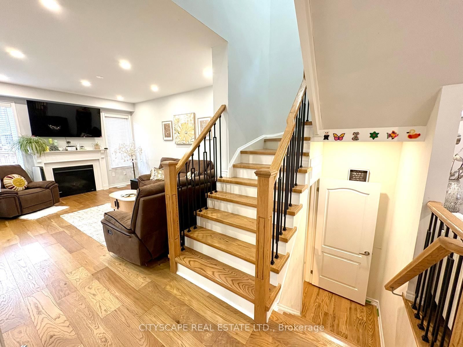 538 Edenbrook Hill Dr, Brampton — 14