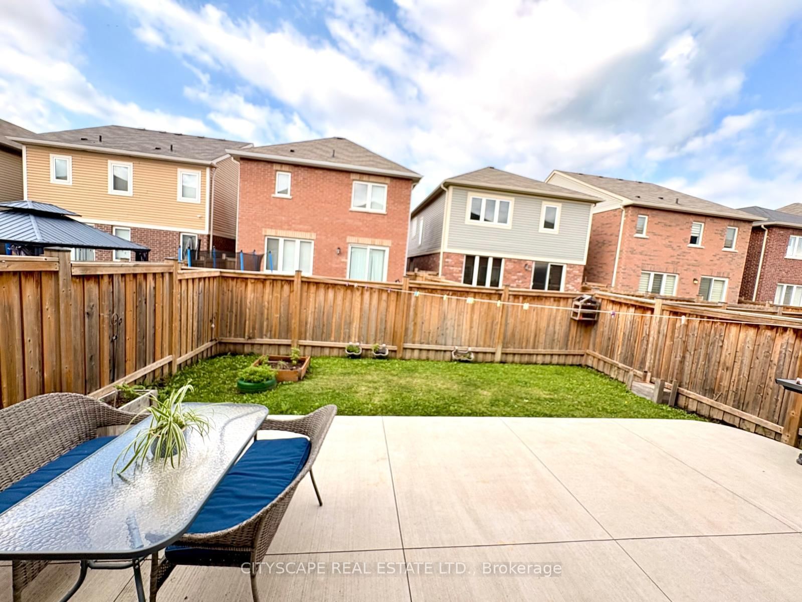 538 Edenbrook Hill Dr, Brampton — 26
