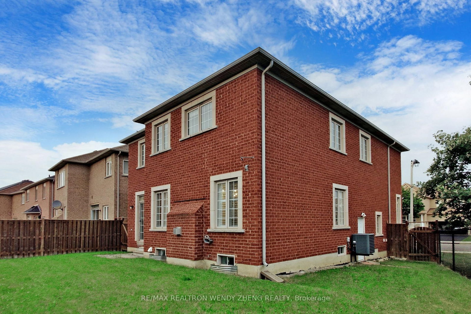Upper-300 Sunny Meadow Blvd, Brampton — 38