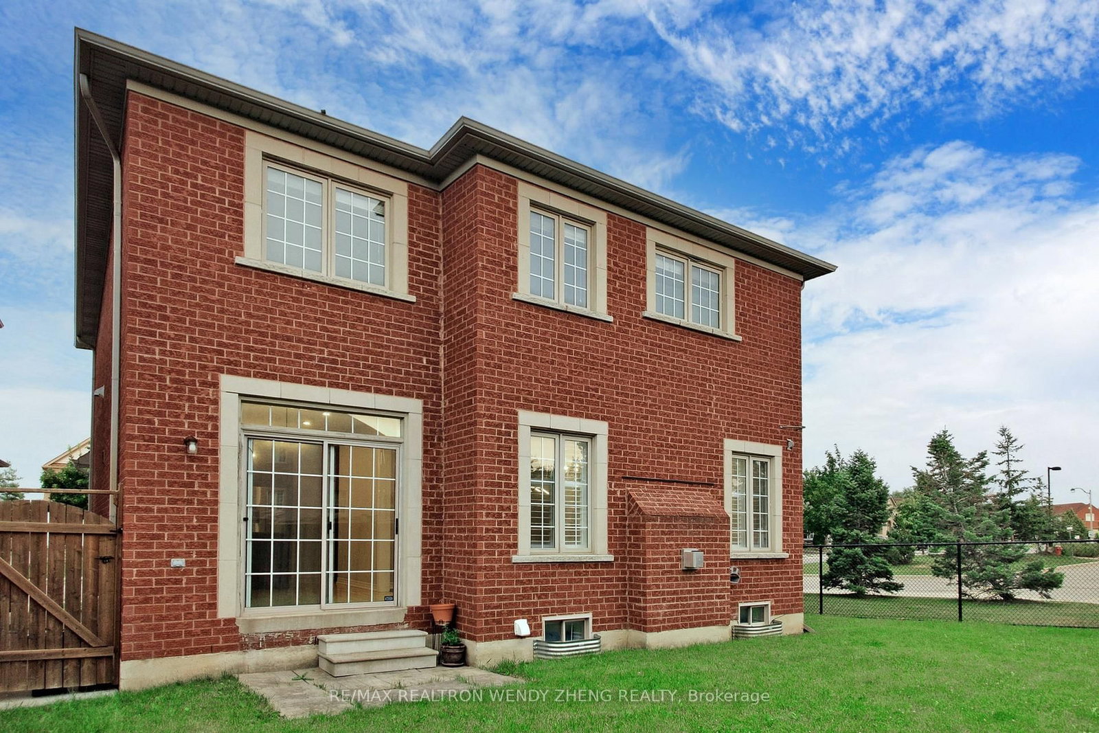 Upper-300 Sunny Meadow Blvd, Brampton — 39