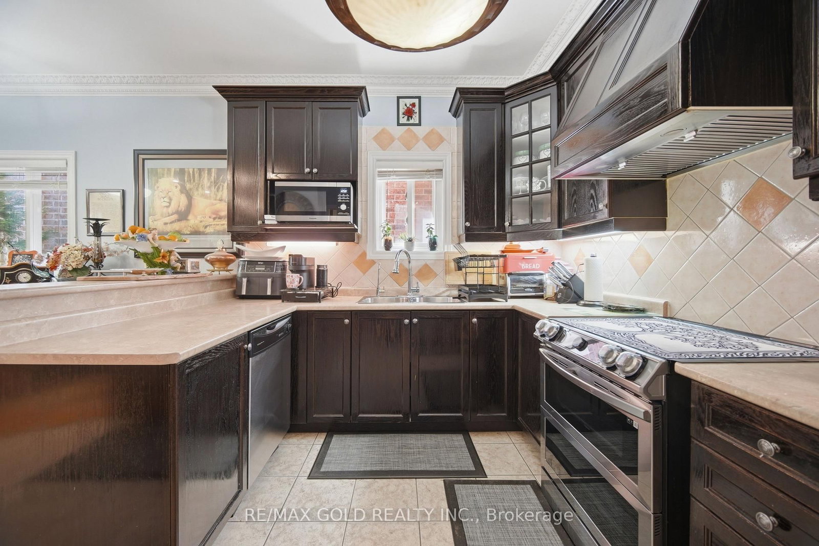 15 Denim Dr, Brampton — 17
