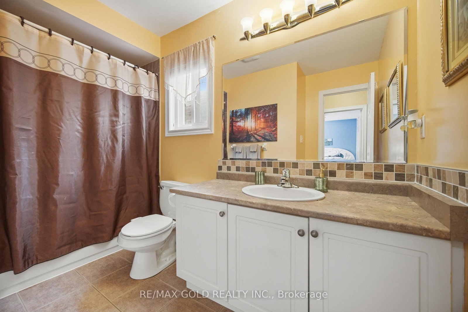15 Denim Dr, Brampton — 35