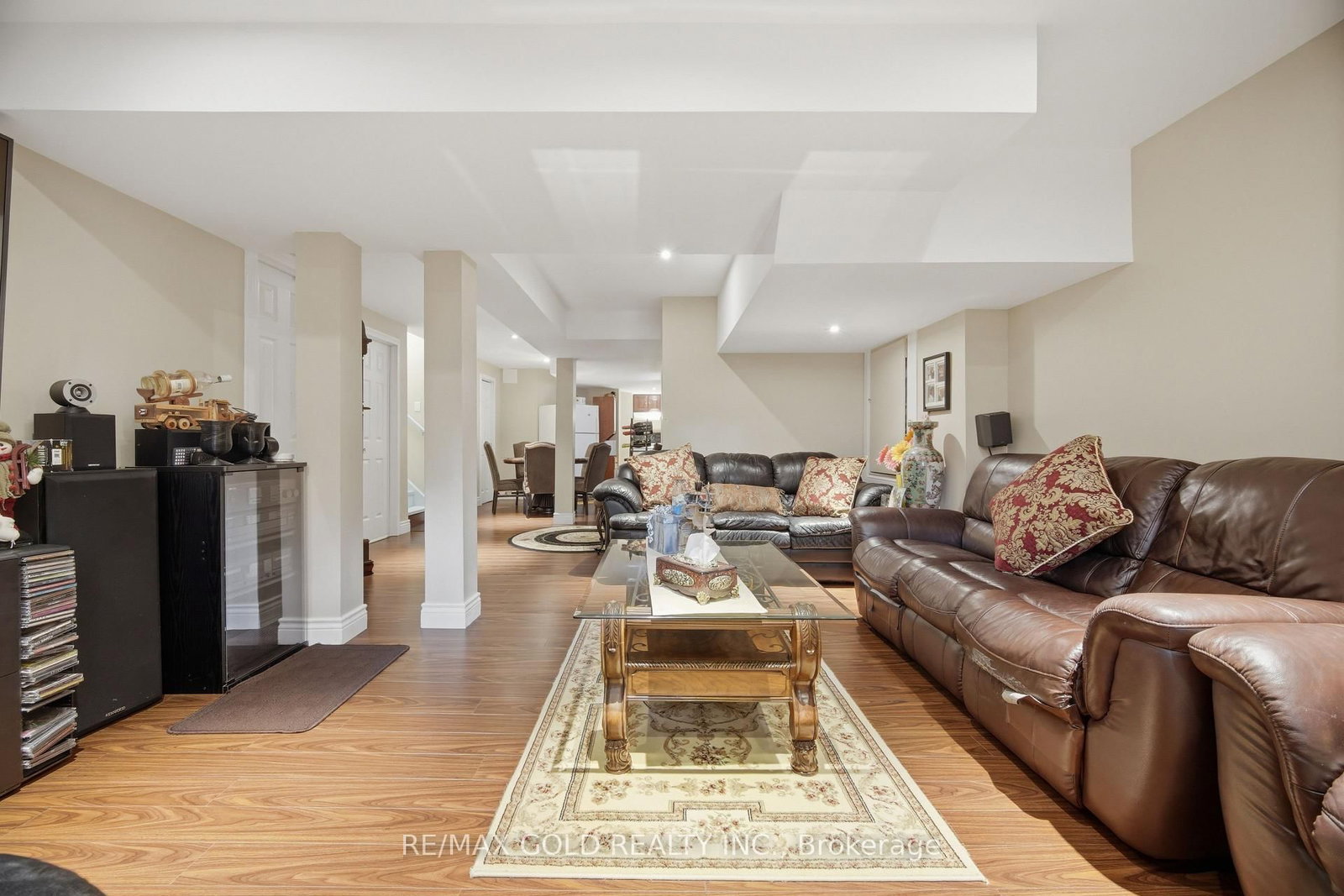 15 Denim Dr, Brampton — 38