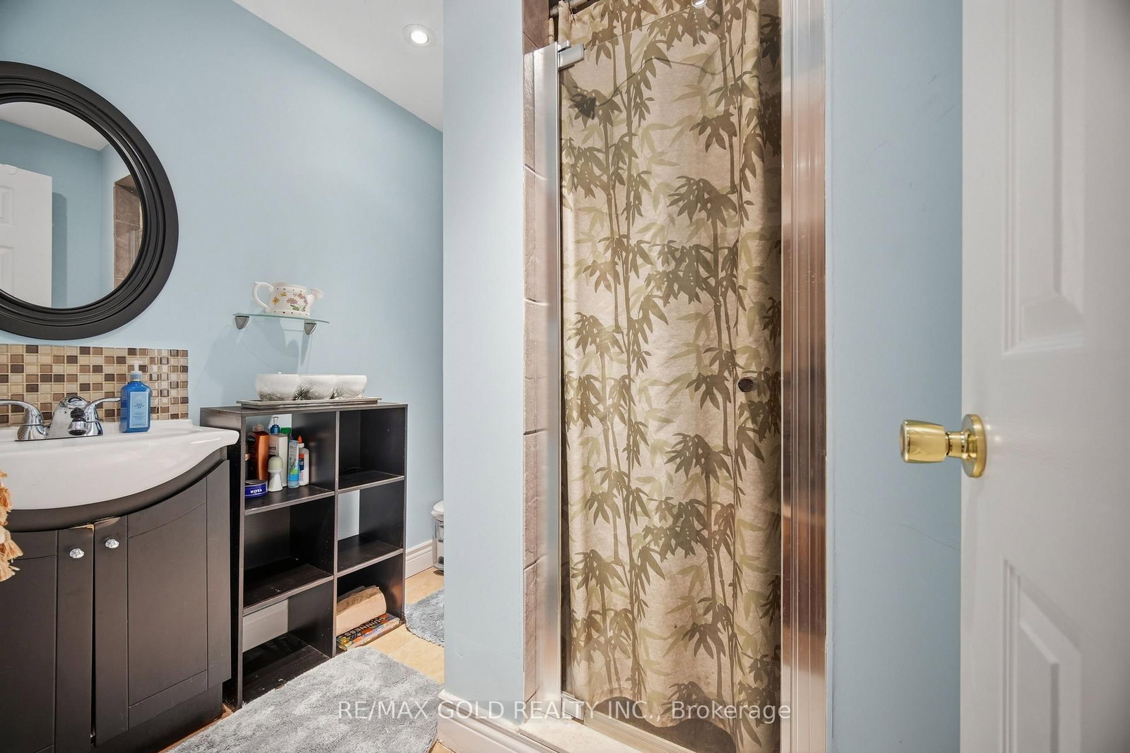 15 Denim Dr, Brampton — 46