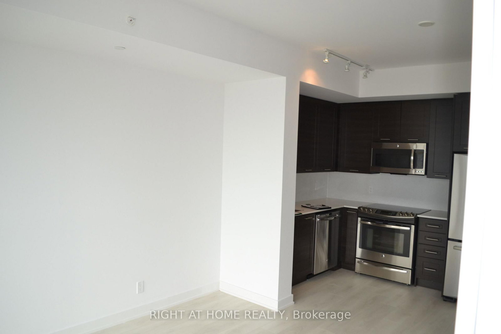 3509-2212 Lake Shore Blvd, Toronto — 21