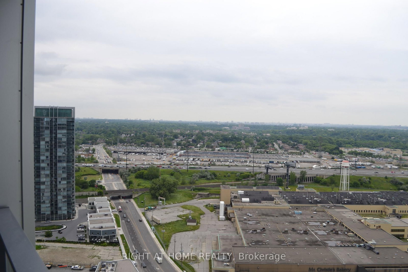 3509-2212 Lake Shore Blvd, Toronto — 9