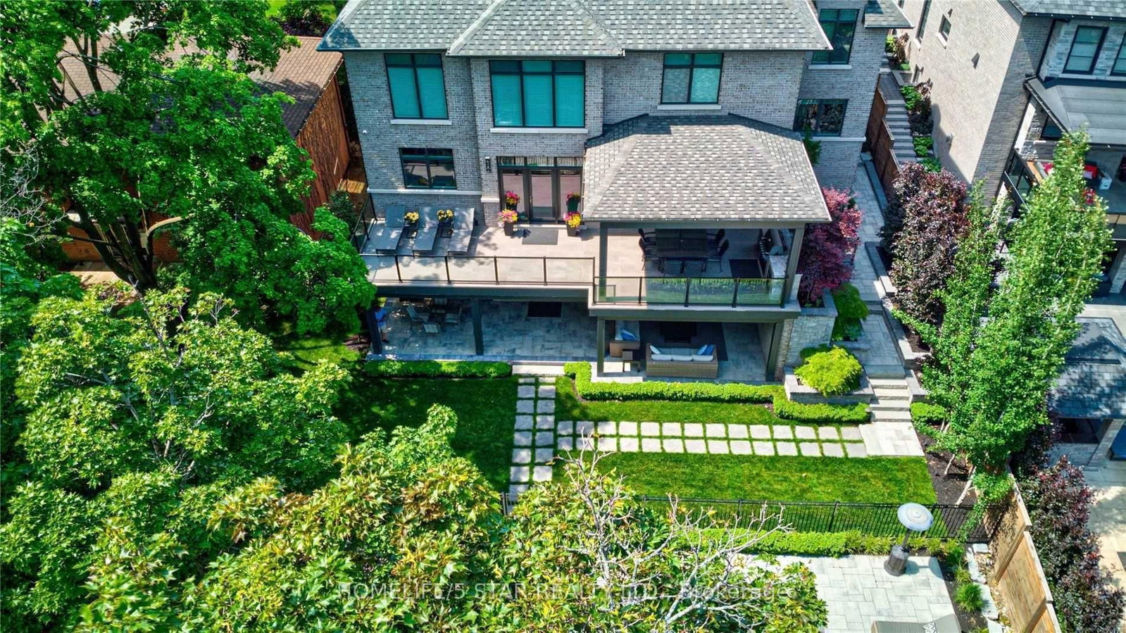 25 YORKLEIGH Ave, Toronto — 36