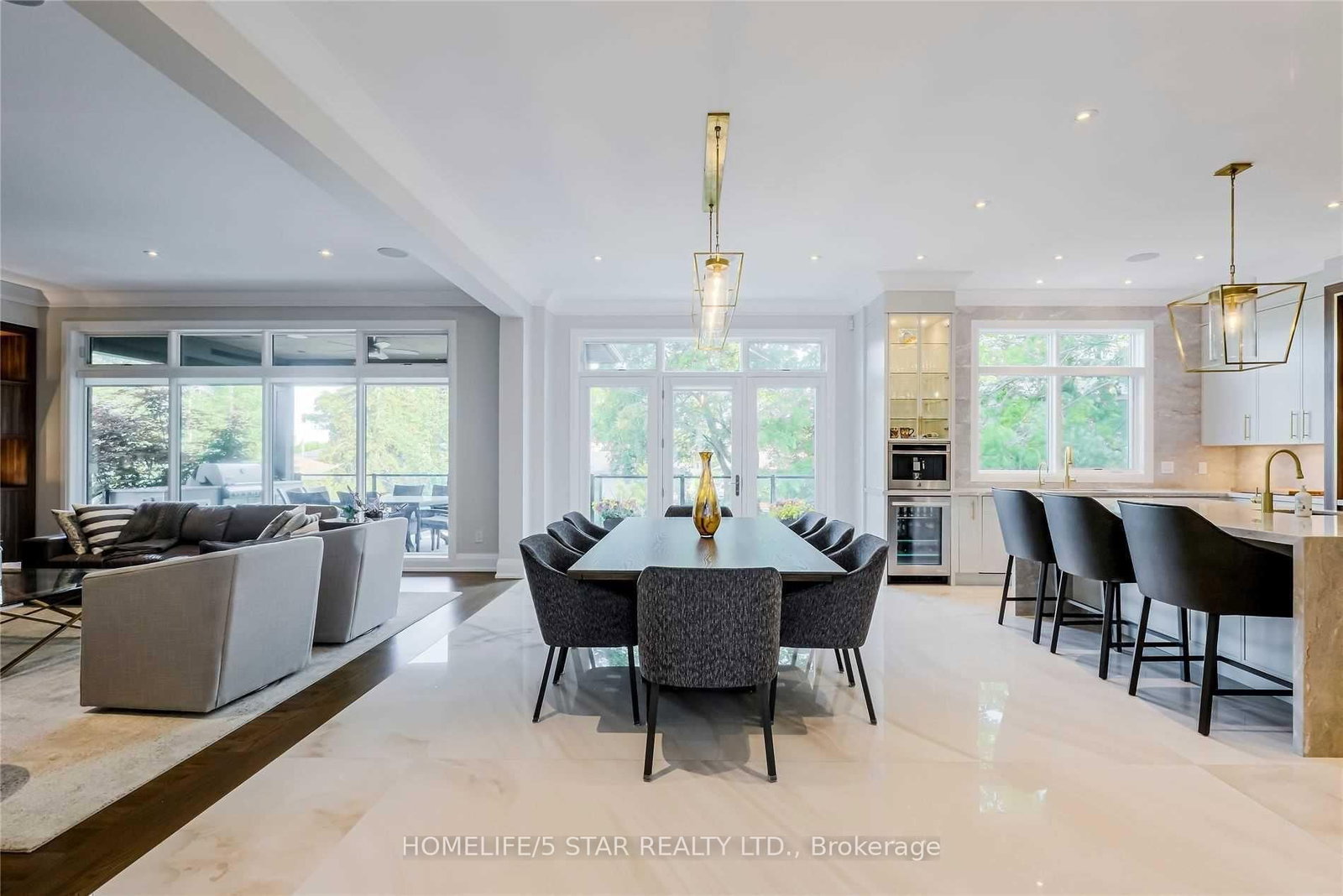 25 YORKLEIGH Ave, Toronto — 7
