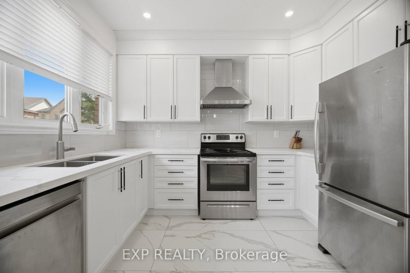 363 Holmes Cres - Photo 5