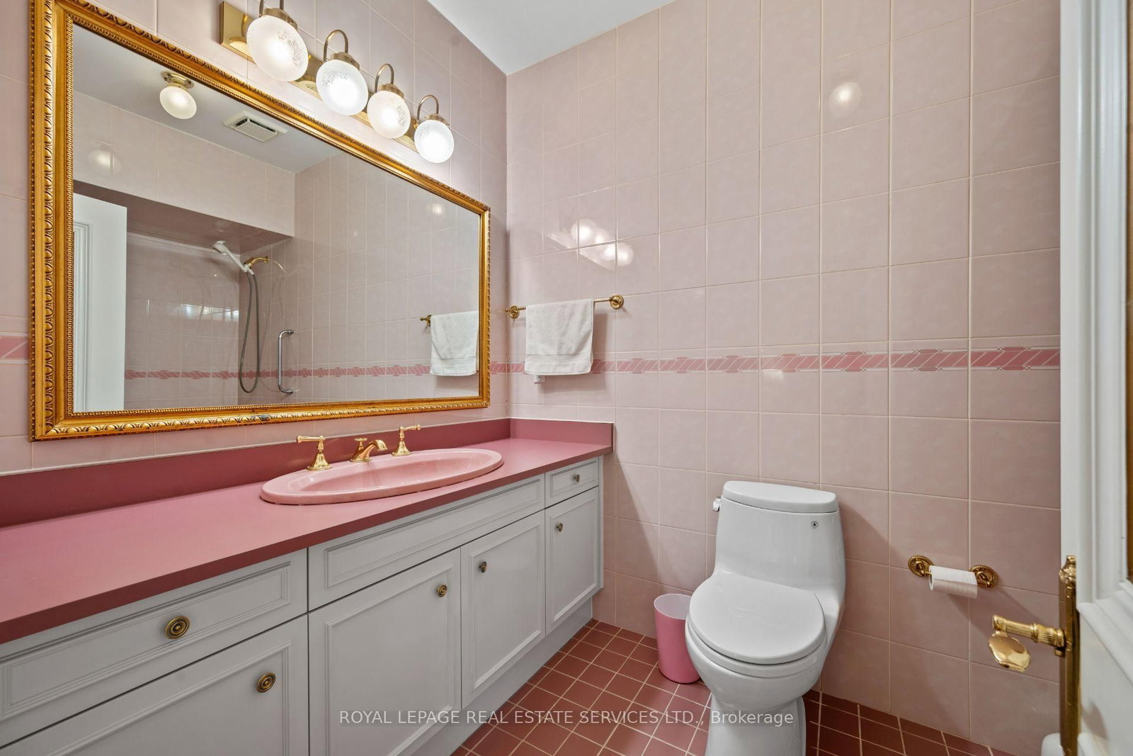 7 The Green Pines, Toronto — 32