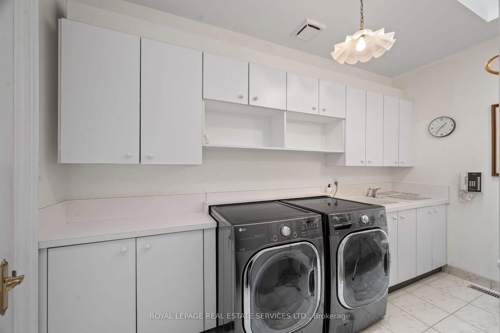7 The Green Pines, Toronto — 33
