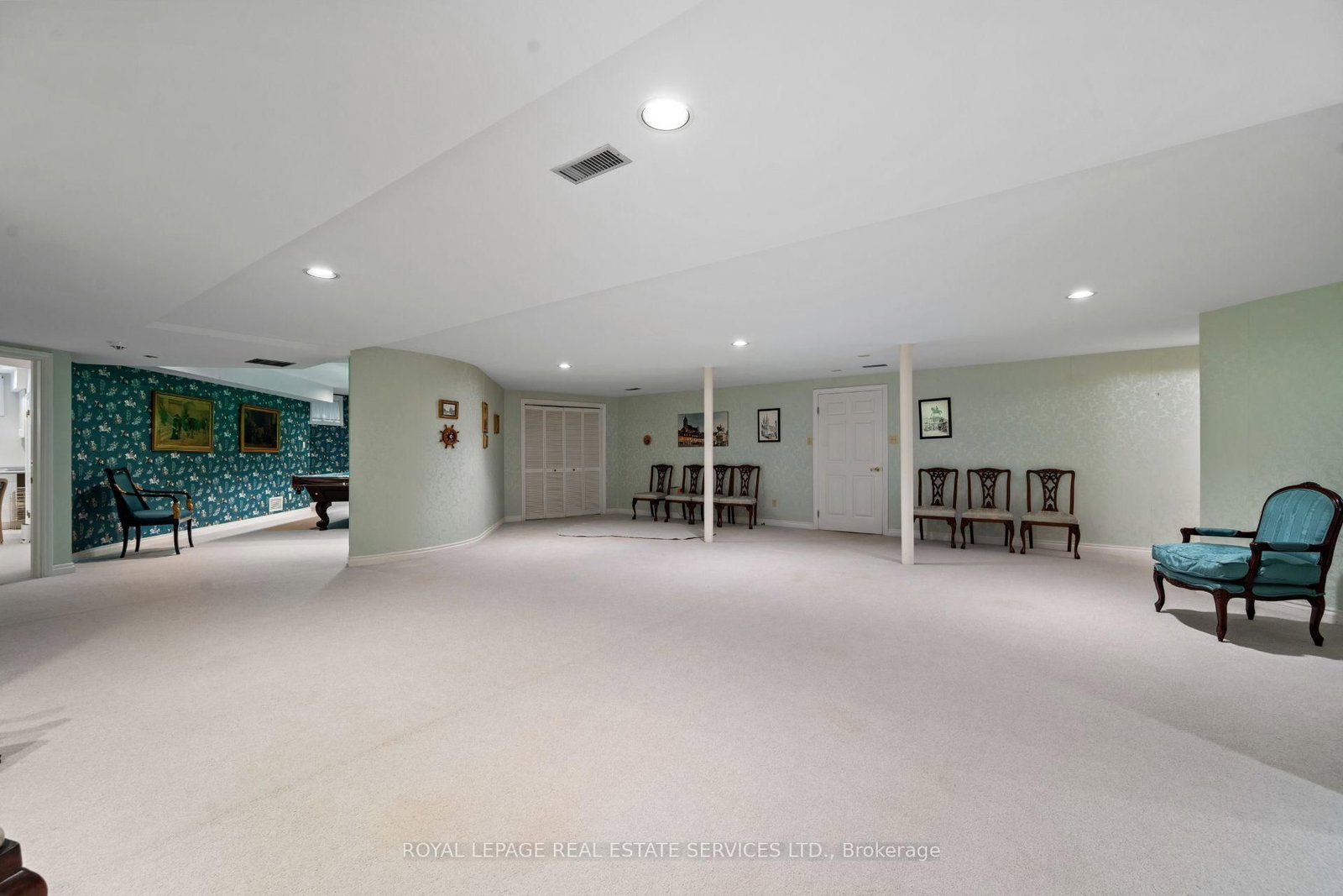7 The Green Pines, Toronto — 34