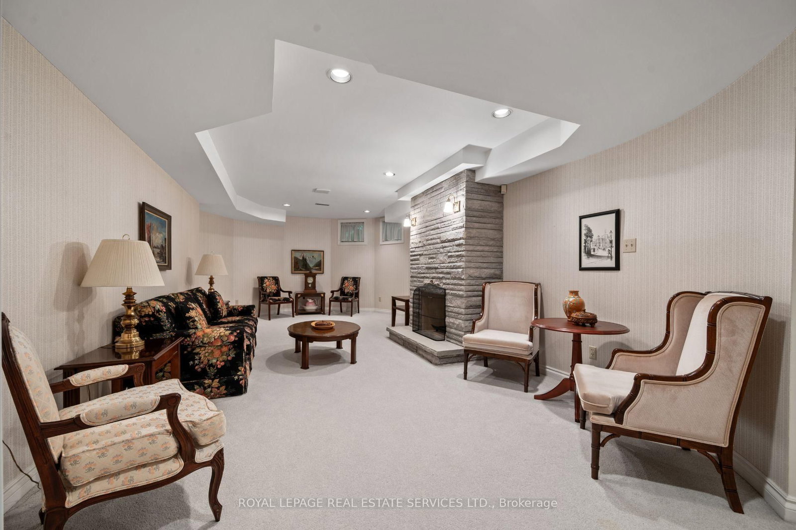 7 The Green Pines, Toronto — 37