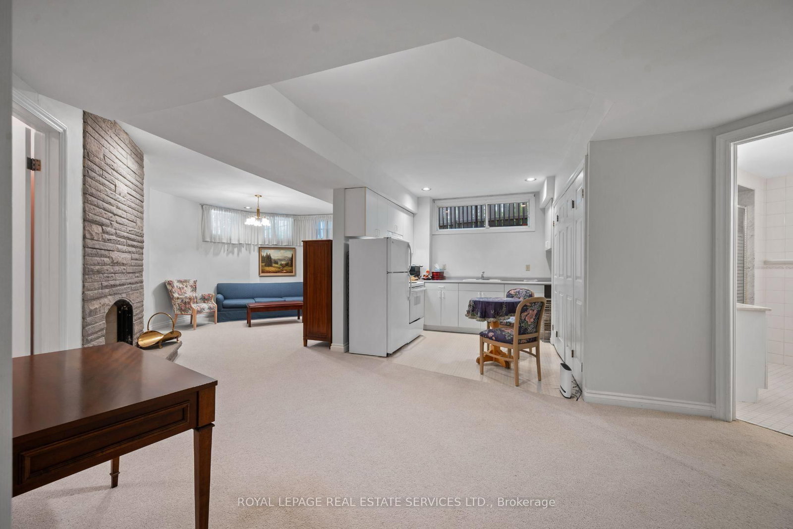 7 The Green Pines, Toronto — 39